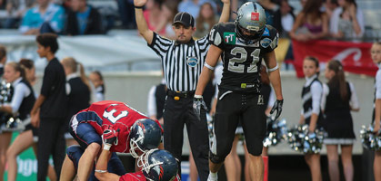 Chancenlos gegen Calanda: Für die Swarco Raiders gab es im EFL Semifinale einen empfindlichen Dämpfer. Chancenlos gegen Calanda: Für die Swarco Raiders gab es im EFL Semifinale einen empfindlichen Dämpfer.