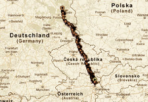 Die Distanzfahrt Wien - Berlin 2012 ist als Testlauf für das kommende Jahr gedacht. Acht "Controllstationen" gilt es dabei zu passieren. "Wir wollen diese Orte anfahren und je nach Gelegenheit dem Bäck, der Apothekerin, der Postlerin oder dem Kellner einen Stempel für unser Kontrollheftchen abluchsen", so die Initiatoren. Die Distanzfahrt Wien - Berlin 2012 ist als Testlauf für das kommende Jahr gedacht. Acht "Controllstationen" gilt es dabei zu passieren. "Wir wollen diese Orte anfahren und je nach Gelegenheit dem Bäck, der Apothekerin, der Postlerin oder dem Kellner einen Stempel für unser Kontrollheftchen abluchsen", so die Initiatoren.