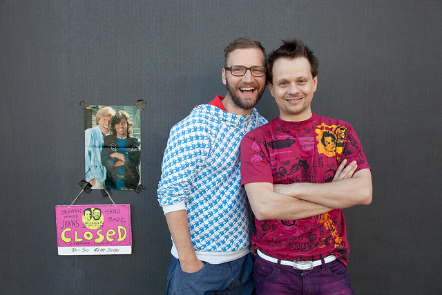 Michael Lanner (links) und Moriz Piffl-Percevic sind die Gebrüder Stitch. Ob ihre Vorbilder Dieter Bohlen und Thomas Anders sind?