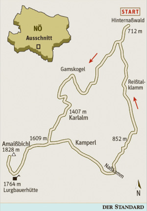  Hinternasswald und Nasskamm: Gesamtgehzeit 6 Stunden, 
Höhendifferenz rund 1200 m. Die Lurgbauerhütte ist von Mai bis Oktober 
bewirtschaftet.ÖK25V Blatt 4211-Ost (Schneealpe), Maßstab 1:25.000; Freytag &amp; Berndt Atlas Wiener Hausberge, Maßstab 1:50.000 