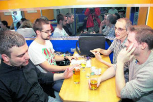 Beschäftigungsfeld Informatik? Die Wahrscheinlichkeit ist ziemlich hoch. Aber das soll sich bald ändern. Foto: Piraten