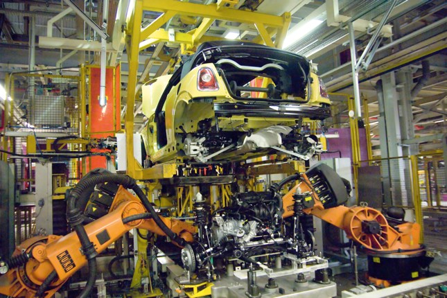 Bei der Energiebilanz eines Autos kommt es nicht nur auf den Verbrauch, sondern ganz wesentlich auch auf die Produktion an. 