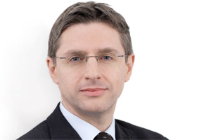 Stefan Bruckbauer: "Ein solcher Schritt würde die Krise im Euroraum noch verschärfen." Stefan Bruckbauer: "Ein solcher Schritt würde die Krise im Euroraum noch verschärfen."