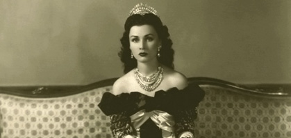Fawziya, Tochter des ägyptischen Königs Fuad I. und Ehefrau des persischen Schahs Mohammed Reza Pahlavi. Fawziya, Tochter des ägyptischen Königs Fuad I. und Ehefrau des persischen Schahs Mohammed Reza Pahlavi.