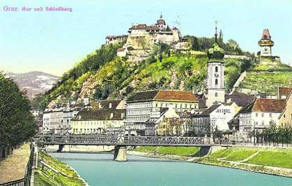 Postkartenansicht von Graz/Gradec von 1913, die sich vom heutigen Stadtbild nicht sehr markant unterscheidet. Postkartenansicht von Graz/Gradec von 1913, die sich vom heutigen Stadtbild nicht sehr markant unterscheidet.