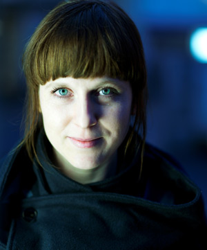 Knappe, unaufdringliche, aber umso deutlichere Bilder: Anna Weidenholzer. Knappe, unaufdringliche, aber umso deutlichere Bilder: Anna Weidenholzer.