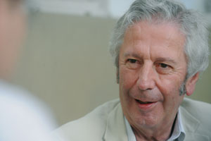 "So klug können Gesetze gar nicht formuliert sein, dass sie jedem Menschen gerecht werden", sagt Komarek. 