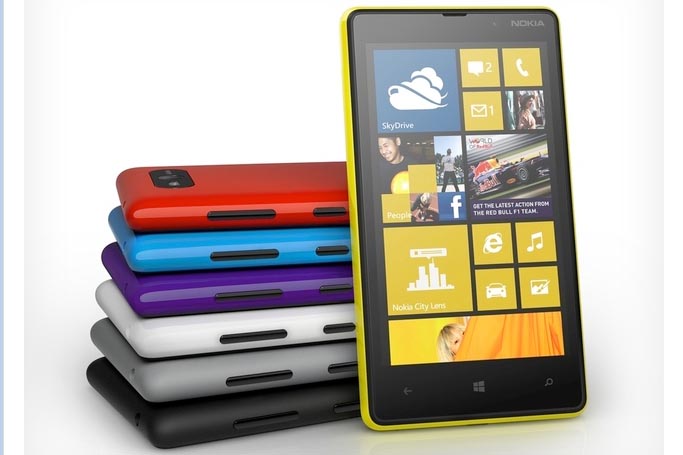 Der kleine Bruder: Das Lumia 820.