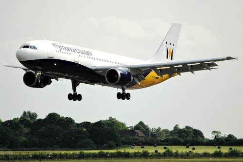 Die britische Monarch Airlines schneidet in der Gesamtbewertung am besten ab.
