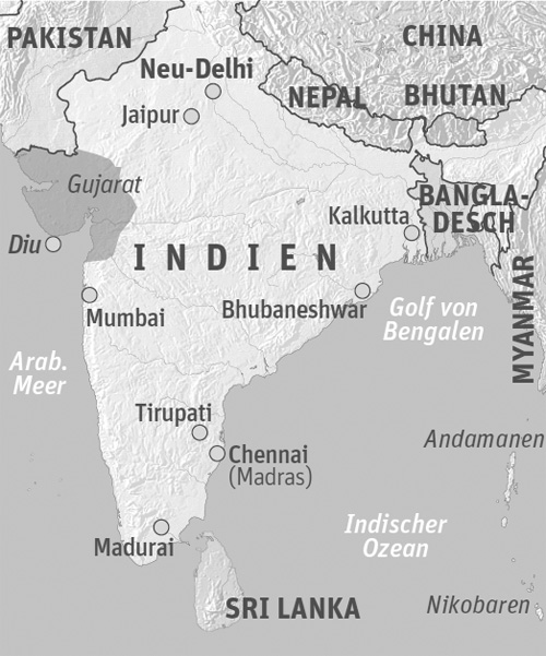 Anreise &amp; Unterkunft Flüge nach Mumbai bieten unter anderem Lufthansa, Emirates, Austrian, Oman Air und Air India an. Tägliche Flüge von Mumbai nach Diu mit Jet Airways. Unterkunft: Radhika Beach Resort - am Nagoa Beach, Swimmingpool, 24-Stunden-Service und Motorrollerverleih. Hoka Resort - Dius einziges Boutique-Hotel mit wenigen Zimmern und intimen Balkons&nbsp; Die Destination Diu Island wird unter anderem von Lotus Reisen angeboten - etwa als Station auf der achttägigen Gujarat-Tour "Wiege der Seele Indiens" von Ahmedabad nach Diu. Weitere Infos: www.incredibleindia.org