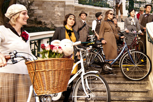 Tweed-Ride: Die humorresistente Fundi-Bikerszene war "not amused". Tweed-Ride: Die humorresistente Fundi-Bikerszene war "not amused".