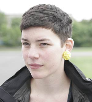 Die Berliner Illustratorin Paula Bulling war es in ihrer Graphic Novel wichtig, dass die Betroffenen selbst das Wort ergreifen. Die Berliner Illustratorin Paula Bulling war es in ihrer Graphic Novel wichtig, dass die Betroffenen selbst das Wort ergreifen.