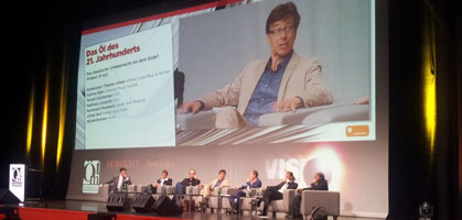 Thomas Höhne von Höhne, In der Maur & Partner moderierte die Urheberrechtsdebatte auf den Medientagen mit Gerald Grünberger (VÖZ), Matthias Leonardy (GVU), Michel Reimon (Grüne), Hannes Eder (Universal Music Austria), Rechtsanwalt Alfred Noll und Ferdinand Morawetz (Verein Anti Piraterie). Thomas Höhne von Höhne, In der Maur & Partner moderierte die Urheberrechtsdebatte auf den Medientagen mit Gerald Grünberger (VÖZ), Matthias Leonardy (GVU), Michel Reimon (Grüne), Hannes Eder (Universal Music Austria), Rechtsanwalt Alfred Noll und Ferdinand Morawetz (Verein Anti Piraterie).
