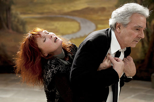 Bewährte Mitglieder einer Filmfamilie, die sich noch einmal auf einer fiktiven Bühne versammelt: Sabine Azéma und Pierre Arditi in Alain Resnais' "Vous n'avez encore rien vu". 