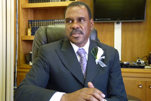 Pastor Alvin Love, ein alter Freund Obama. Pastor Alvin Love, ein alter Freund Obama.