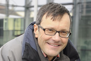 Der Schweizer Autor Leo Tuor stellt seinen Roman "Settembrini. Leben und Meinungen" vor. Der Schweizer Autor Leo Tuor stellt seinen Roman "Settembrini. Leben und Meinungen" vor.