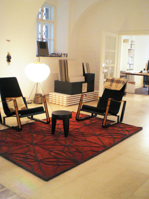 Wollner Design, Grünangergasse 8, 1010 Wien. Öffnungszeiten: Di-Fr 14-18 Uhr und nach Vereinbarung.