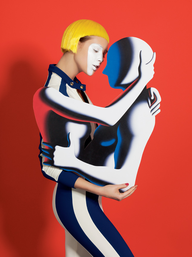 Angelehnt an ein Bild von Mark Kostabi. Jumpsuit von Marni. (Foto: Bela Borsodi / Styling: Sabina Schreder)