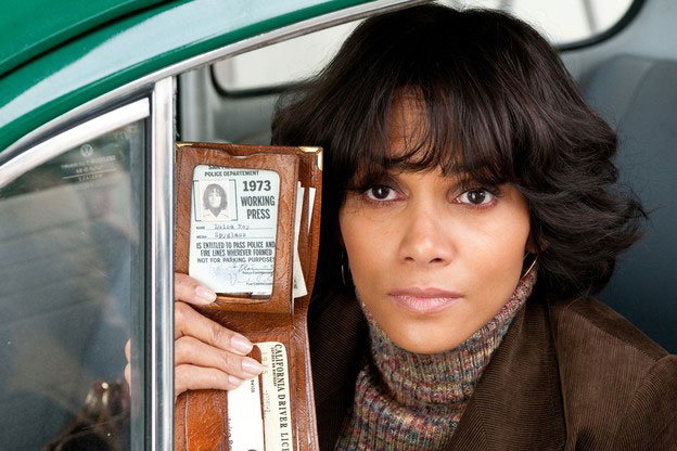 Journalistin Luisa Rey kommt 1973 einem Killer in die Quere: Halle Berry in "Cloud Atlas" von Tom Tykwer und Lana und Andy 
Wachowski.