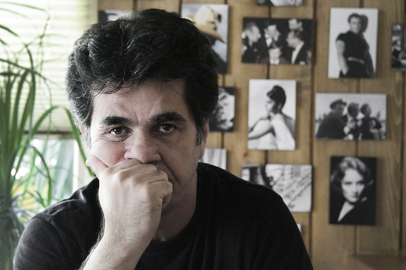 Sondiert Möglichkeiten, eine Zwangslage zu durchbrechen: Jafar Panahi in "In film nist / This is not a film".