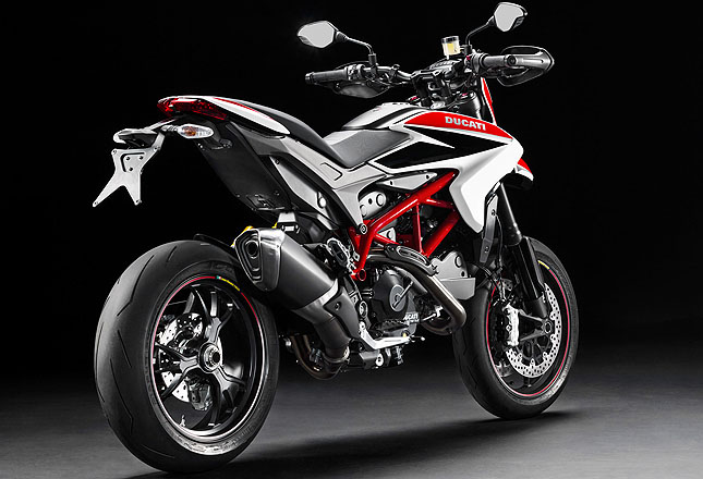 Die ab Werk verschärfte Hypermotard SP.