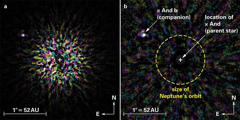 Zwei Falschfarben-Abbildungen des κ And-Systems, aufgenommen mit dem Subaru-Teleskop auf Hawaii, zeigt Super-Jupiter κ And b jeweils oben links. Der Großteil des Lichts des Muttersterns, auf den das Bild zentriert ist, wurde durch Bildverarbeitung herausgefiltert. Die Flecken rund um die Scheibe sind Resteffekte des herausgerechneten Sternenlichts. 
Linkes Bild: Aufnahme im Nahinfrarotlicht (Wellenlängen 1,2 bis 2,4 Mikrometer).
Rechtes Bild: "Signal-zu-Rauschen"-Karte für die Abbildung links. Je weißer ein Fleck, desto höher ist die Wahrscheinlichkeit, dass es sich nicht um einen zufälligen Störeffekt handelt, sondern dass dort tatsächlich ein Himmelskörper zu sehen ist.