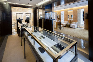 Das neue Louis-Vuitton-Schmuckgeschäft in Paris. Das neue Louis-Vuitton-Schmuckgeschäft in Paris.
