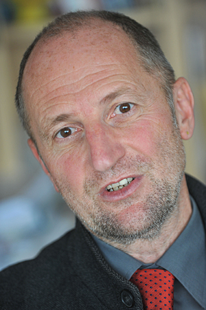 "Jetzt müssen Imame oft erst selbst integriert werden", sagt Theologe Wolfram Reiss. "Jetzt müssen Imame oft erst selbst integriert werden", sagt Theologe Wolfram Reiss.