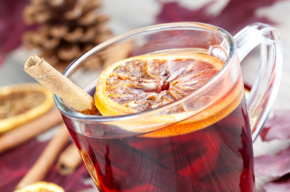 Punsch für weihnachtliche Wärme von innen. Punsch für weihnachtliche Wärme von innen.