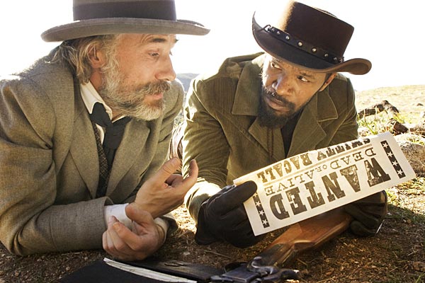 Ein als Zahnarzt getarnter Kopfgeldjäger und ein befreiter Sklave als Verbündete: Christoph Waltz und Jamie Foxx in "Django Unchained".