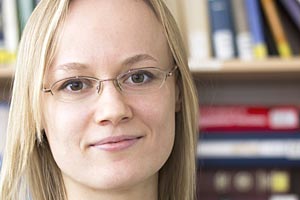 Iva Březinová erhält den Hannspeter-Winter-Preis der TU Wien. Iva Březinová erhält den Hannspeter-Winter-Preis der TU Wien.