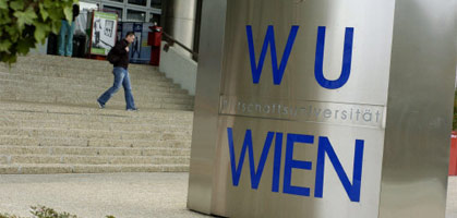 ÖH-Vorsitzender der WU, Christian Tafart: "Es ist an der Zeit, dass etwas passiert." ÖH-Vorsitzender der WU, Christian Tafart: "Es ist an der Zeit, dass etwas passiert."