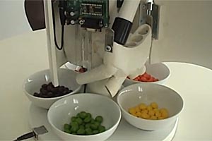 Die Konstruktion von Egenriether bringt Ordnung in das Skittle-Chaos. Die Konstruktion von Egenriether bringt Ordnung in das Skittle-Chaos.