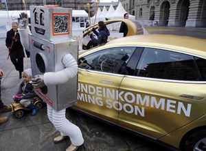 Der Preis 5 des l des Benzins