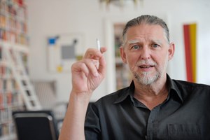 Anwalt Alfred Noll kümmert sich um die Kandidatenliste von Peter Pilz und wird selbst an prominenter Stelle antreten.