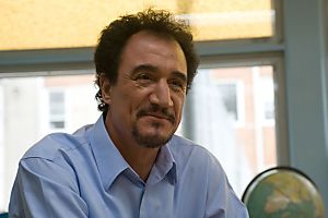 Monsieur Lazhar (Fellag) wird Aushilfslehrer Monsieur Lazhar (Fellag) wird Aushilfslehrer