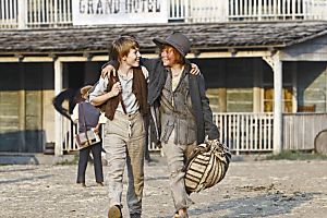 Huck Finn mit seinem Freund Tom Sawyer