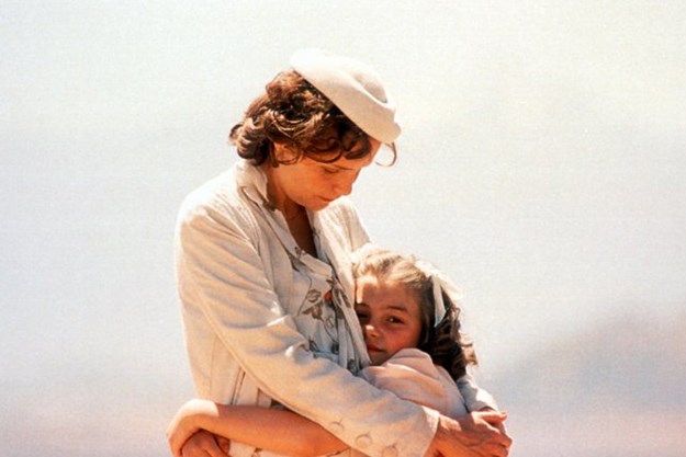 http://images.derstandard.at/t/M625/Movies/2001/2606/151103130437598_44_aufm05.jpg http://images.derstandard.at/t/M625/Movies/2001/2606/151103130437598_44_aufm05.jpg