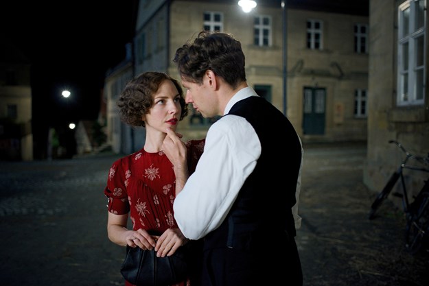http://images.derstandard.at/t/M625/Movies/2015/21036/151214150043765_39_elser_aufm02.jpg http://images.derstandard.at/t/M625/Movies/2015/21036/151214150043765_39_elser_aufm02.jpg