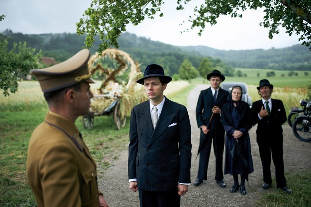 http://images.derstandard.at/t/M625/Movies/2015/21036/151214150044812_39_elser_aufm03.jpg http://images.derstandard.at/t/M625/Movies/2015/21036/151214150044812_39_elser_aufm03.jpg