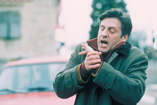 http://images.derstandard.at/t/M625/movies/2003/6145/161227223126190_16_petites-coupures-kleine-wunden_aufm02.jpg http://images.derstandard.at/t/M625/movies/2003/6145/161227223126190_16_petites-coupures-kleine-wunden_aufm02.jpg