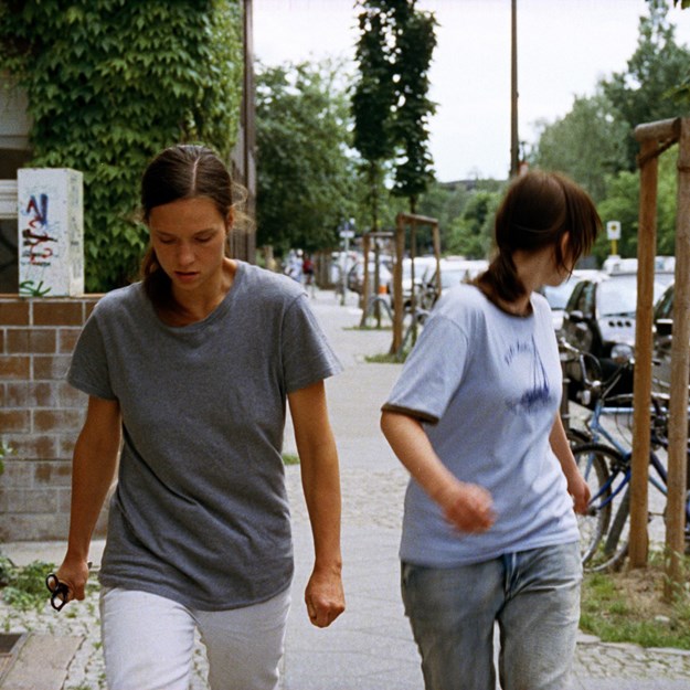 http://images.derstandard.at/t/M625/movies/2005/7419/160322210203662_82_gespenster_3.jpg http://images.derstandard.at/t/M625/movies/2005/7419/160322210203662_82_gespenster_3.jpg