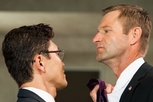 http://images.derstandard.at/t/M625/movies/2013/17516/160213223201409_6_olympus-has-fallen-die-welt-in-gefahr_aufm2.jpg http://images.derstandard.at/t/M625/movies/2013/17516/160213223201409_6_olympus-has-fallen-die-welt-in-gefahr_aufm2.jpg