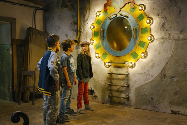 http://images.derstandard.at/t/M625/movies/2015/20490/160113114829617_7_hilfe-ich-habe-meine-lehrerin-geschrumpft_aufm03.jpg http://images.derstandard.at/t/M625/movies/2015/20490/160113114829617_7_hilfe-ich-habe-meine-lehrerin-geschrumpft_aufm03.jpg