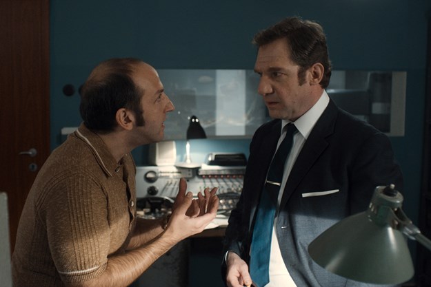 http://images.derstandard.at/t/M625/movies/2015/20721/160728223125183_7_deckname-holec_aufm03.jpg http://images.derstandard.at/t/M625/movies/2015/20721/160728223125183_7_deckname-holec_aufm03.jpg