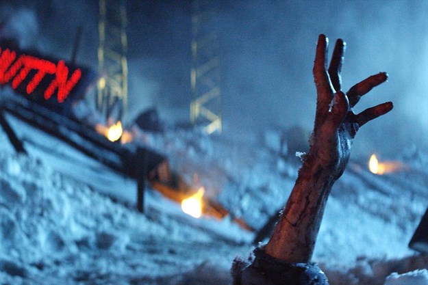 http://images.derstandard.at/t/M625/movies/2015/21346/161213223119810_18_angriff-der-lederhosenzombies_aufm03.jpg http://images.derstandard.at/t/M625/movies/2015/21346/161213223119810_18_angriff-der-lederhosenzombies_aufm03.jpg