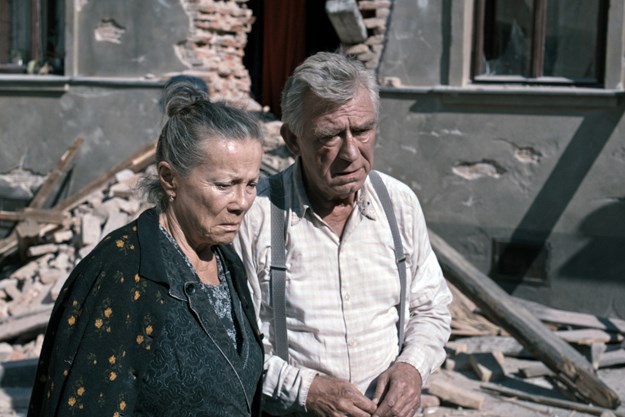 http://images.derstandard.at/t/M625/movies/2015/21863/160309223129944_8_maikaefer-flieg_aufm02.jpg http://images.derstandard.at/t/M625/movies/2015/21863/160309223129944_8_maikaefer-flieg_aufm02.jpg
