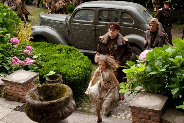 http://images.derstandard.at/t/M625/movies/2015/21863/160309223130209_7_maikaefer-flieg_aufm03.jpg http://images.derstandard.at/t/M625/movies/2015/21863/160309223130209_7_maikaefer-flieg_aufm03.jpg