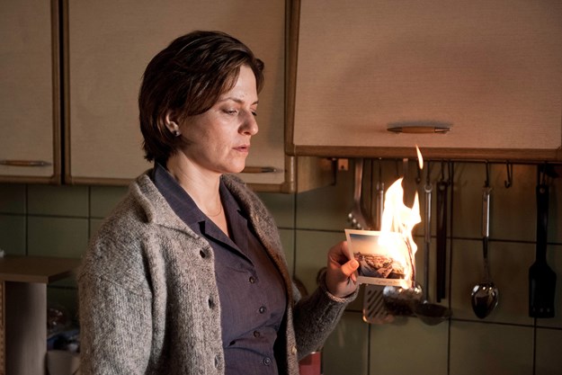 http://images.derstandard.at/t/M625/movies/2015/23421/161206223048436_15_gleissendes-glueck_aufm02.jpg http://images.derstandard.at/t/M625/movies/2015/23421/161206223048436_15_gleissendes-glueck_aufm02.jpg