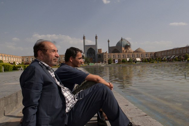 http://images.derstandard.at/t/M625/movies/2016/23391/160823223309529_9_rote-rueben-in-teheran_aufm02.jpg http://images.derstandard.at/t/M625/movies/2016/23391/160823223309529_9_rote-rueben-in-teheran_aufm02.jpg